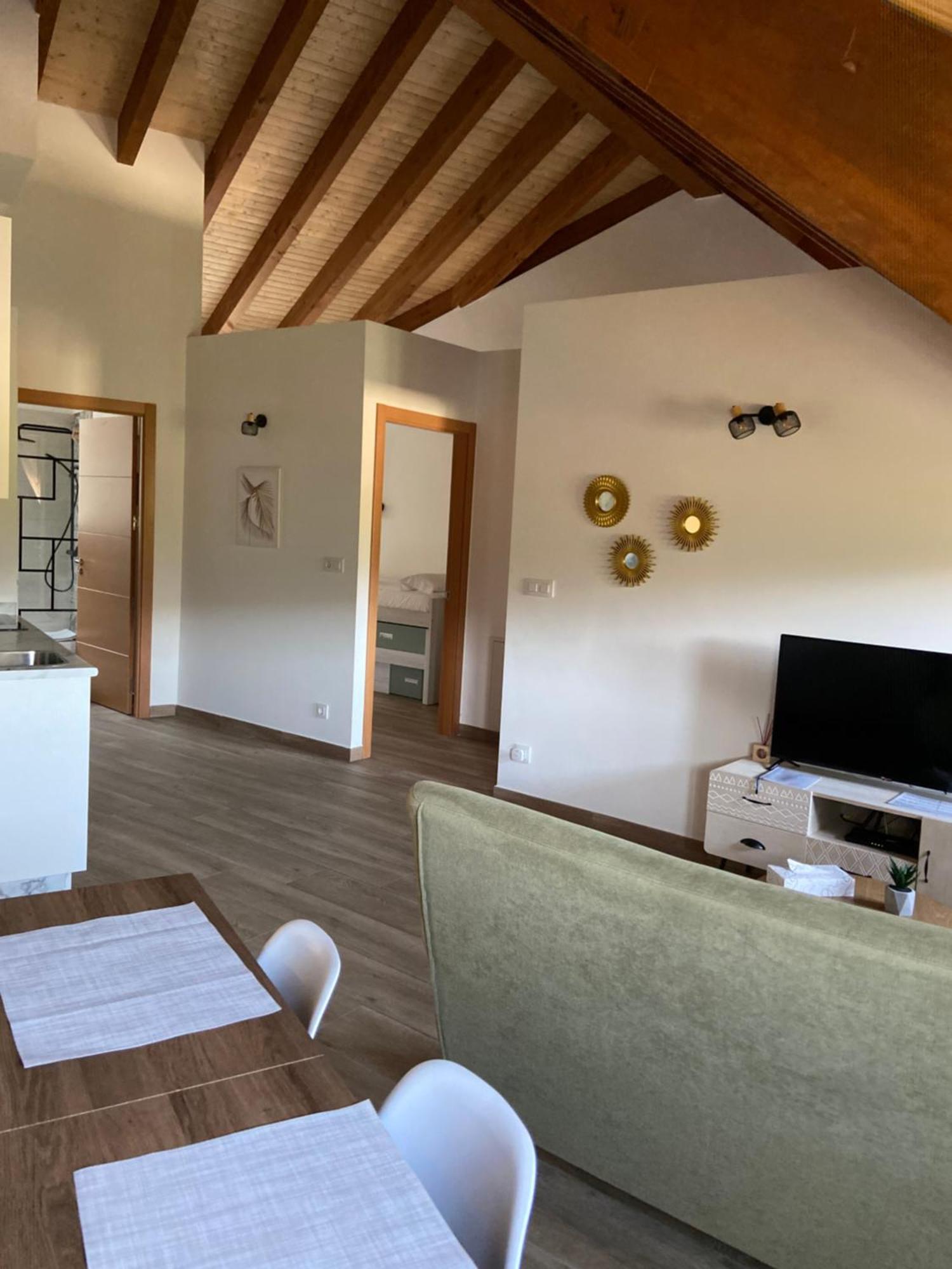 Reginita Apartamentos Arbo Εξωτερικό φωτογραφία