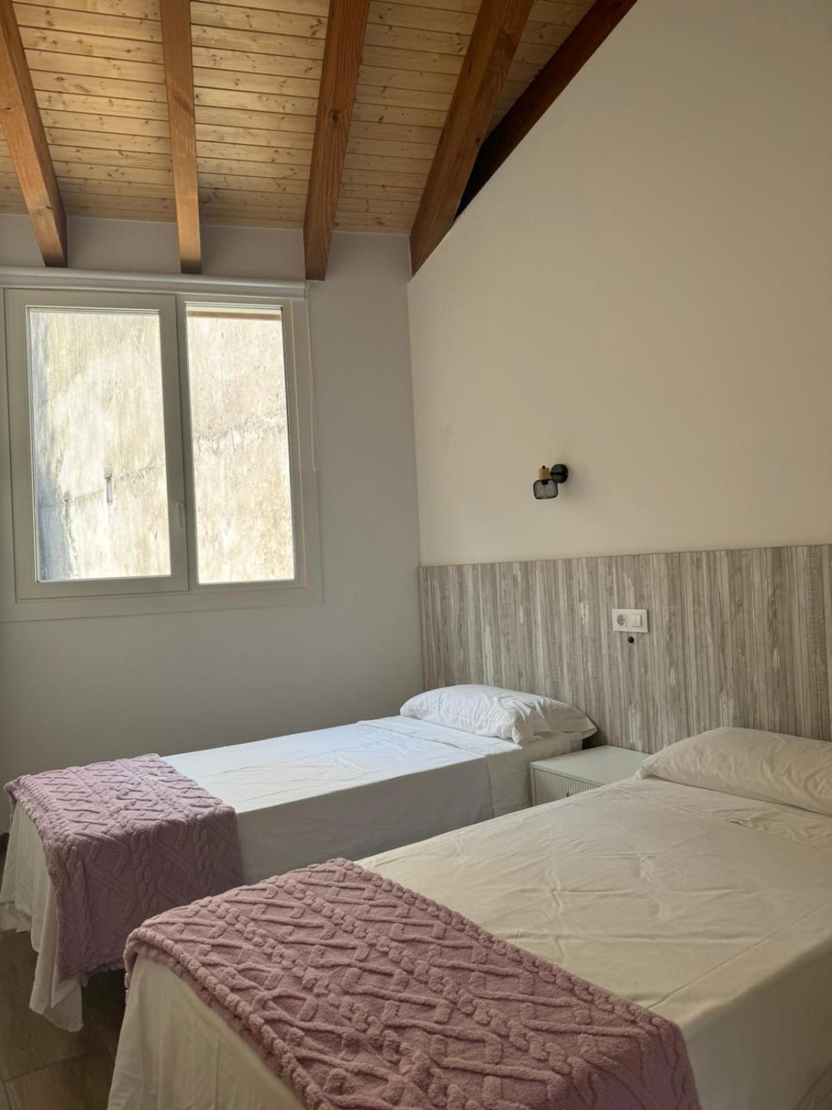 Reginita Apartamentos Arbo Εξωτερικό φωτογραφία